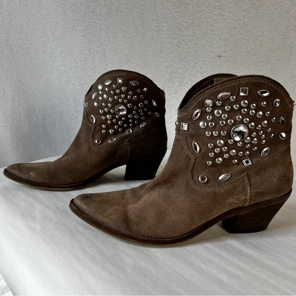 b. makowsky Shoes - B Makowsky Fern Suede grey women’s 9.5 booties rhinestone studded pull on boots